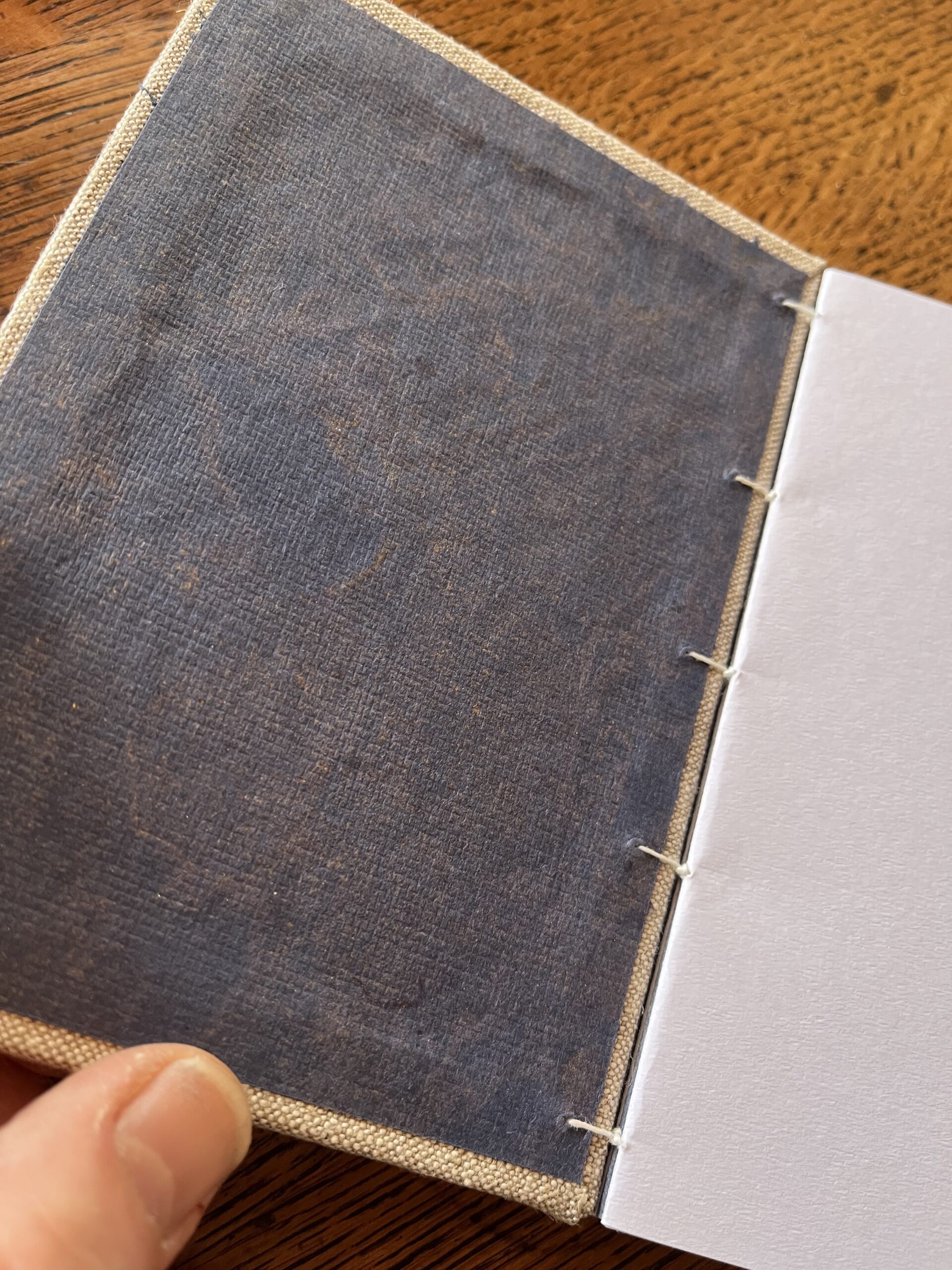 Carnet reliure copte bleu et or