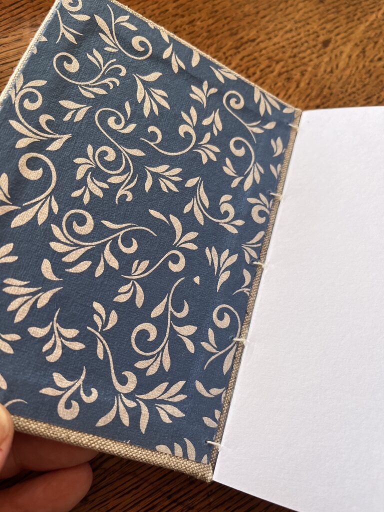 Carnet reliure copte à arabesques
